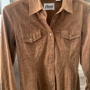 Faux suede brown Cowgirl Hardware western shirt. Rhinestone snaps. never worn